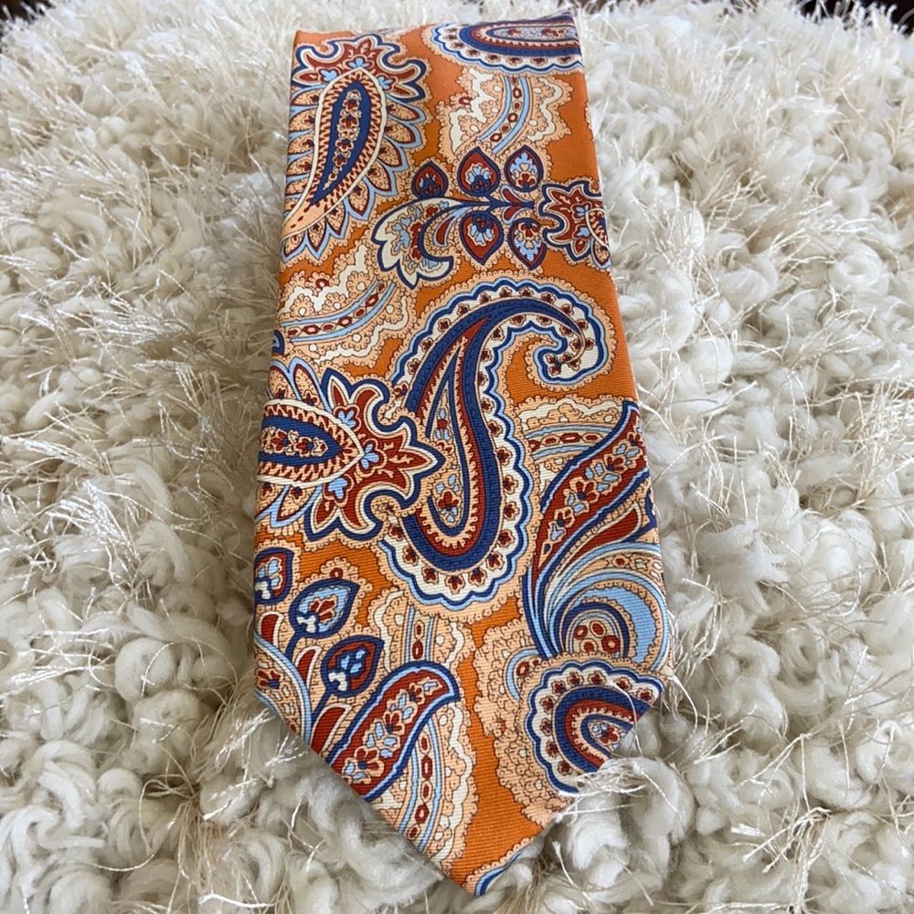 Croft&Barrow Orange/Blue/Red/Cream tie